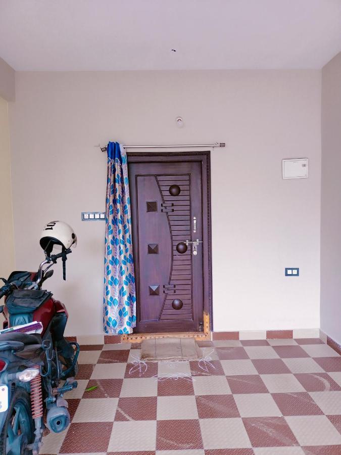 Sri Govinda Nilayam Home Stay 1 Visakhapatnam Dış mekan fotoğraf