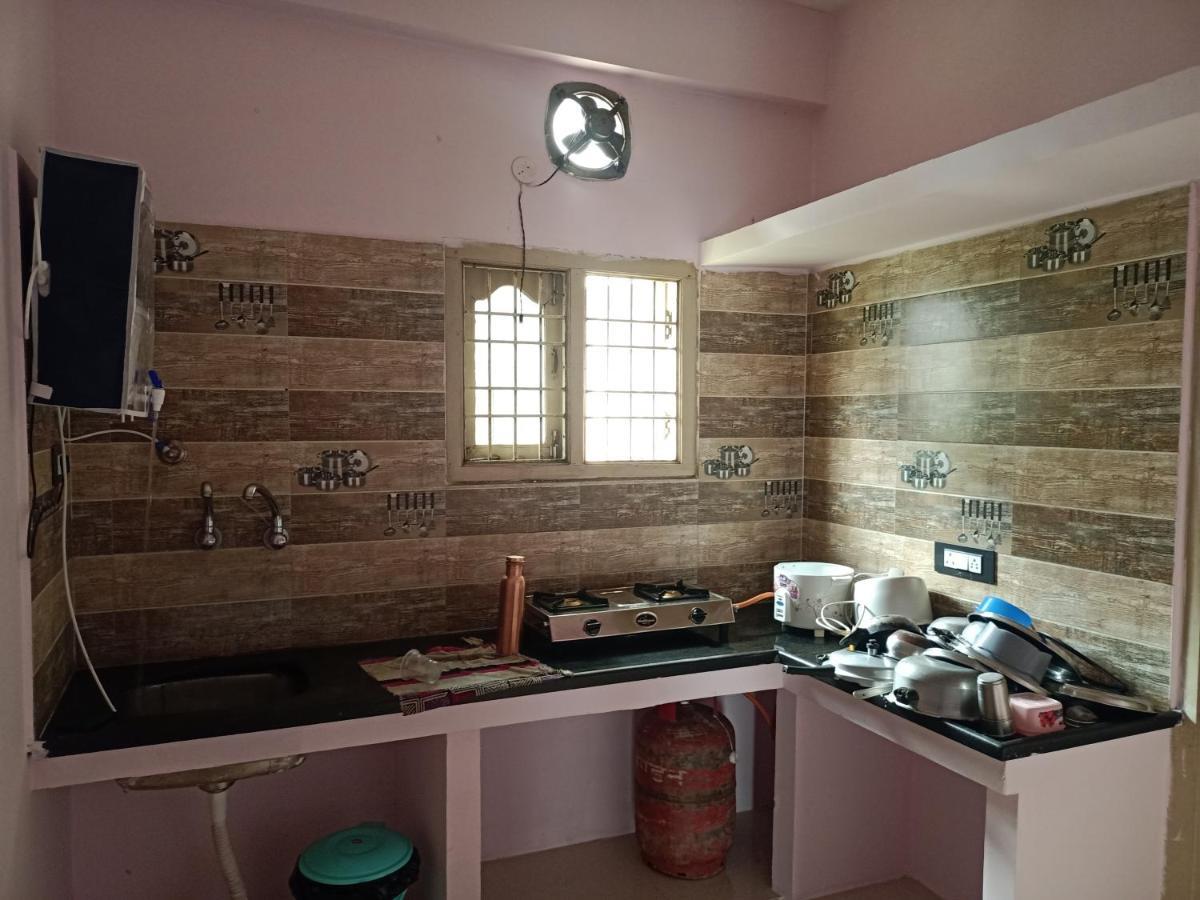 Sri Govinda Nilayam Home Stay 1 Visakhapatnam Dış mekan fotoğraf